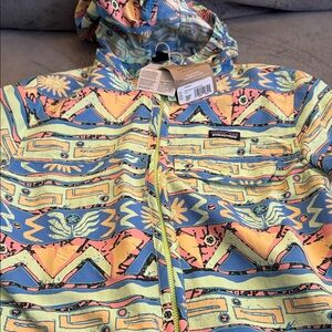 New Patagonia Colorful Patterned Jacket